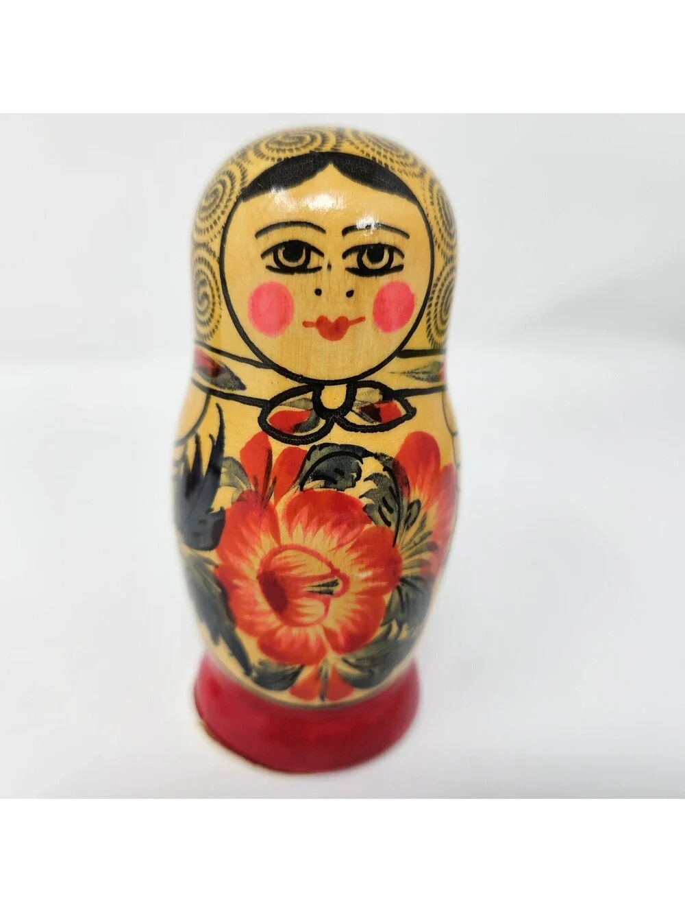 Vintage USSR Wooden Nesting Dolls Set Of 4 Matryoshka Babushka Hand Painted